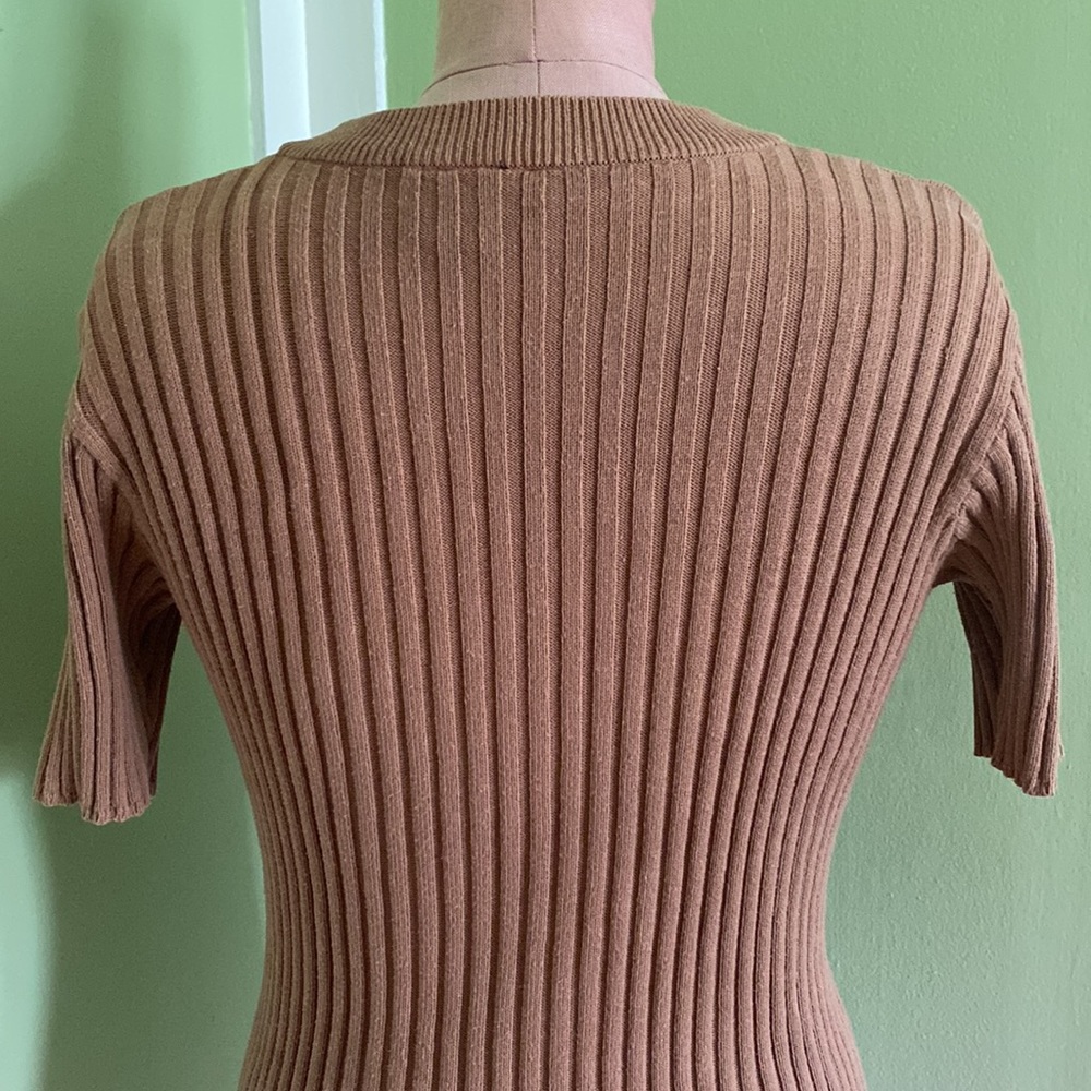 Y2K Tan Ribbed Top - Picture 5 of 6
